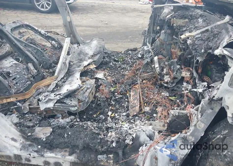 2019 Jaguar I-Pace Se z USA, uszkodzony, nr VIN SADHC2S12K1F72414